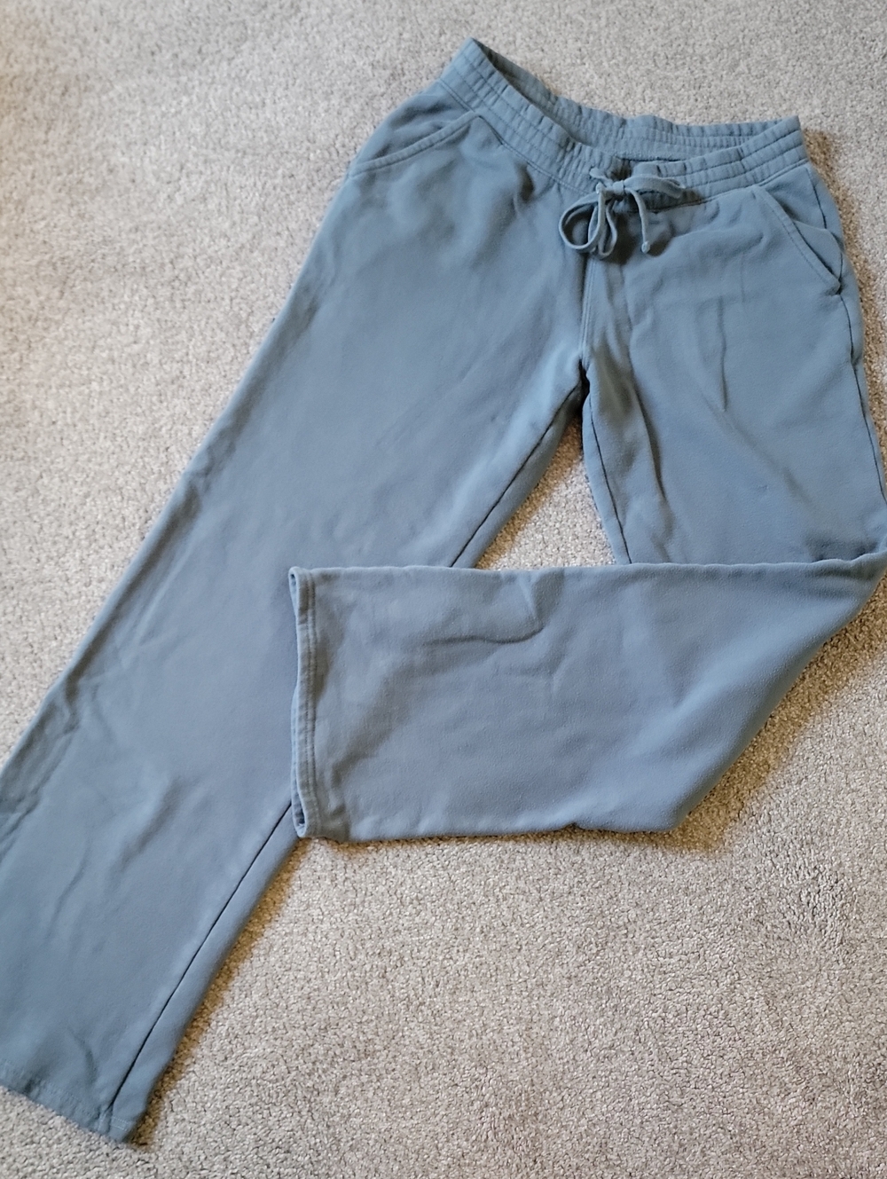 Hollister Womans Drawstring Sweatpants in Slate Green Side Pockets